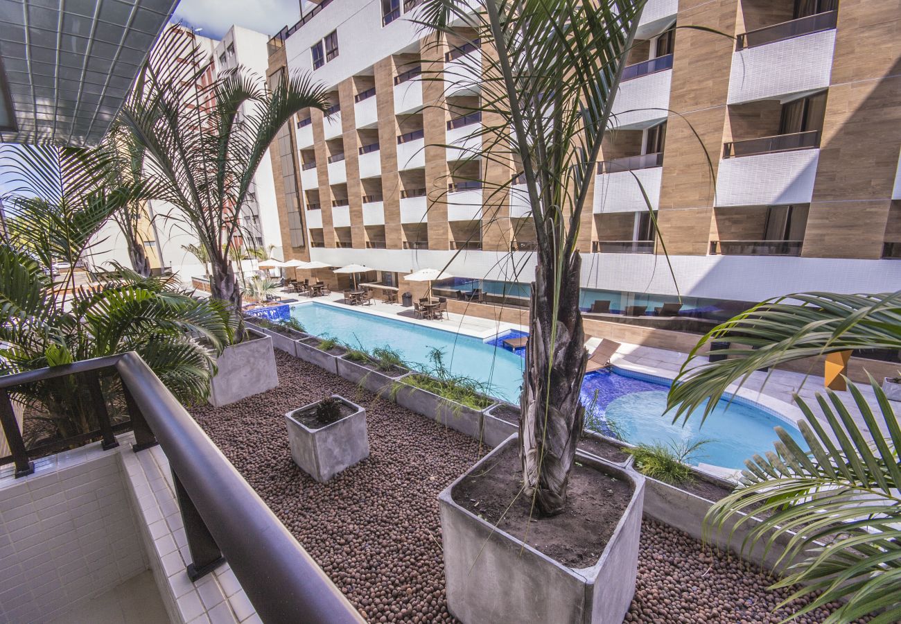 Apartamento em João Pessoa -  GOLDFLAT CABO BRANCO | Vista Piscina