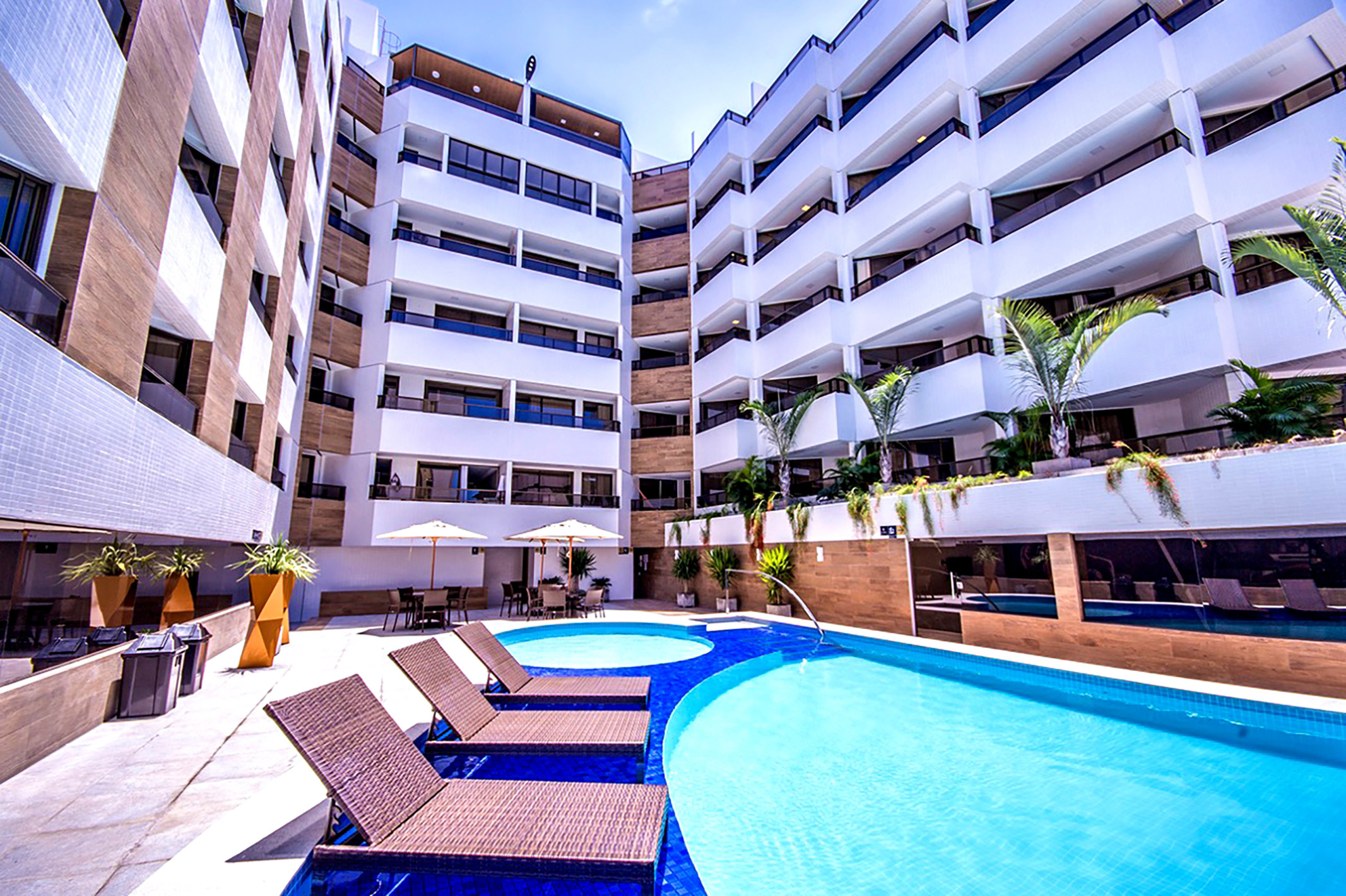 GoldFlat Cabo Branco Apart-hot  is Jo  o Pessoa