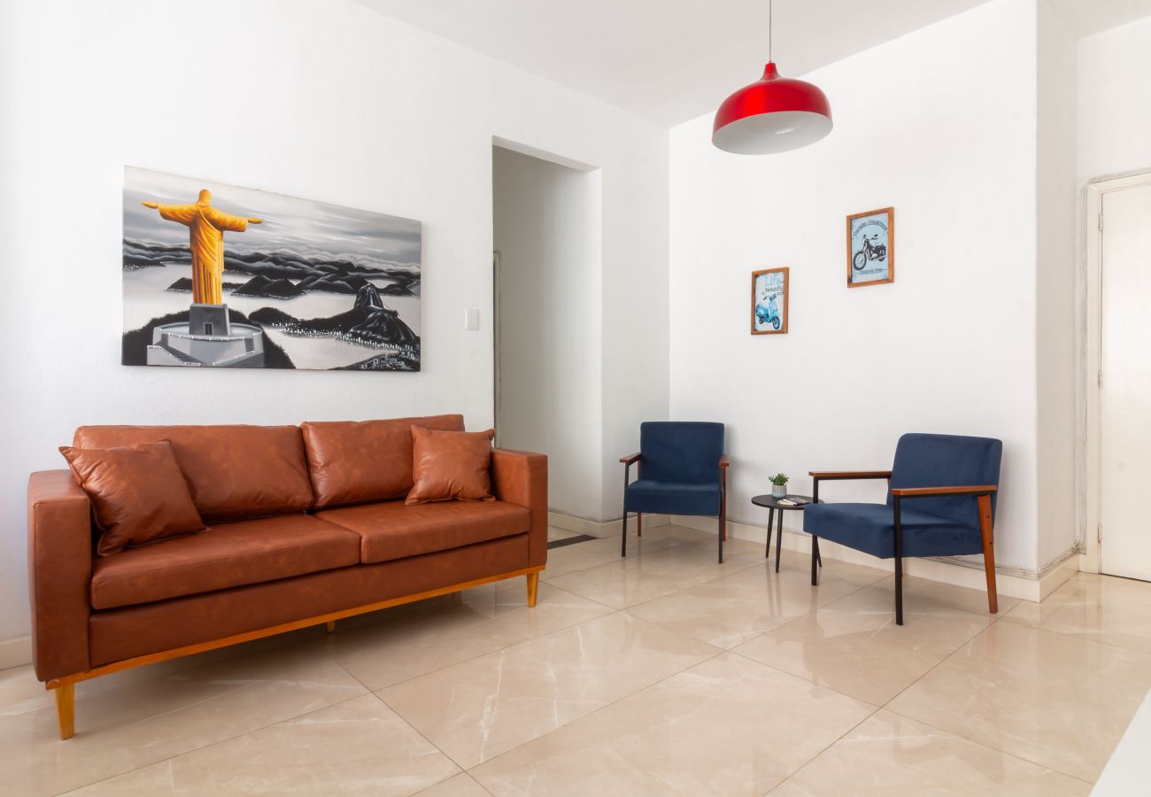 Apartamento em Rio de Janeiro - Apartamento em Copacabana a 4 minutos da praia | SF704 
