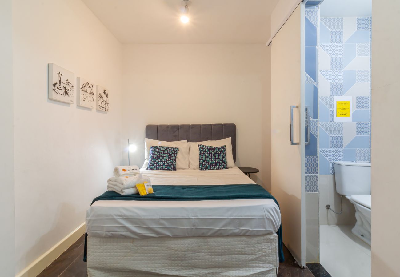 Apartamento em Rio de Janeiro - Apartamento em Copacabana a 4 minutos da praia | SF704 