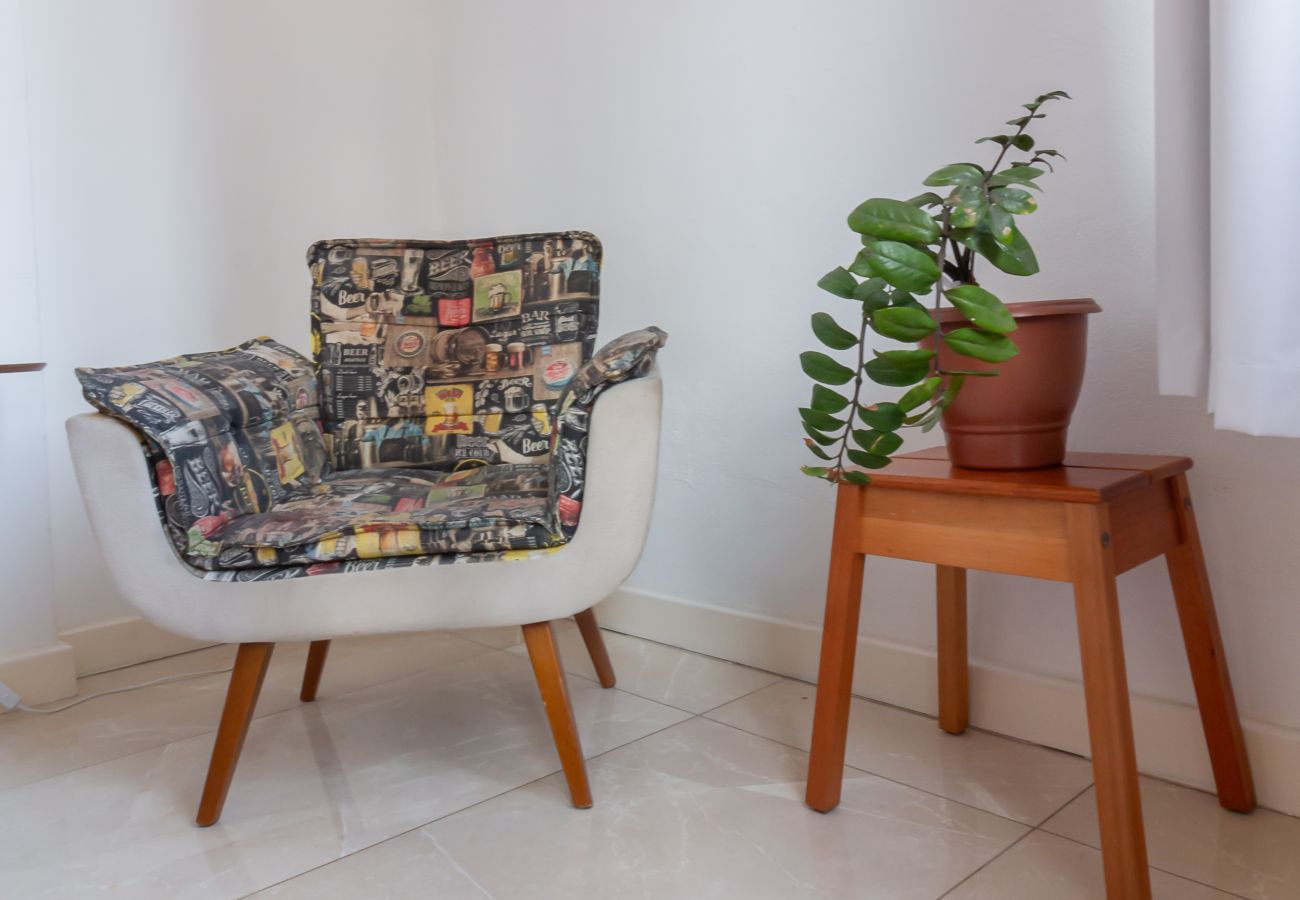 Apartamento em Rio de Janeiro - Apartamento em Copacabana a 4 minutos da praia | SF704 