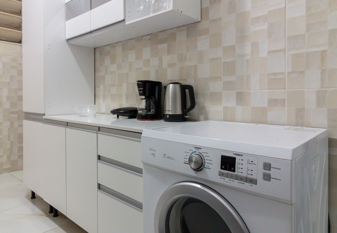 Apartamento em Rio de Janeiro - Apartamento em Copacabana a 4 minutos da praia | SF704 