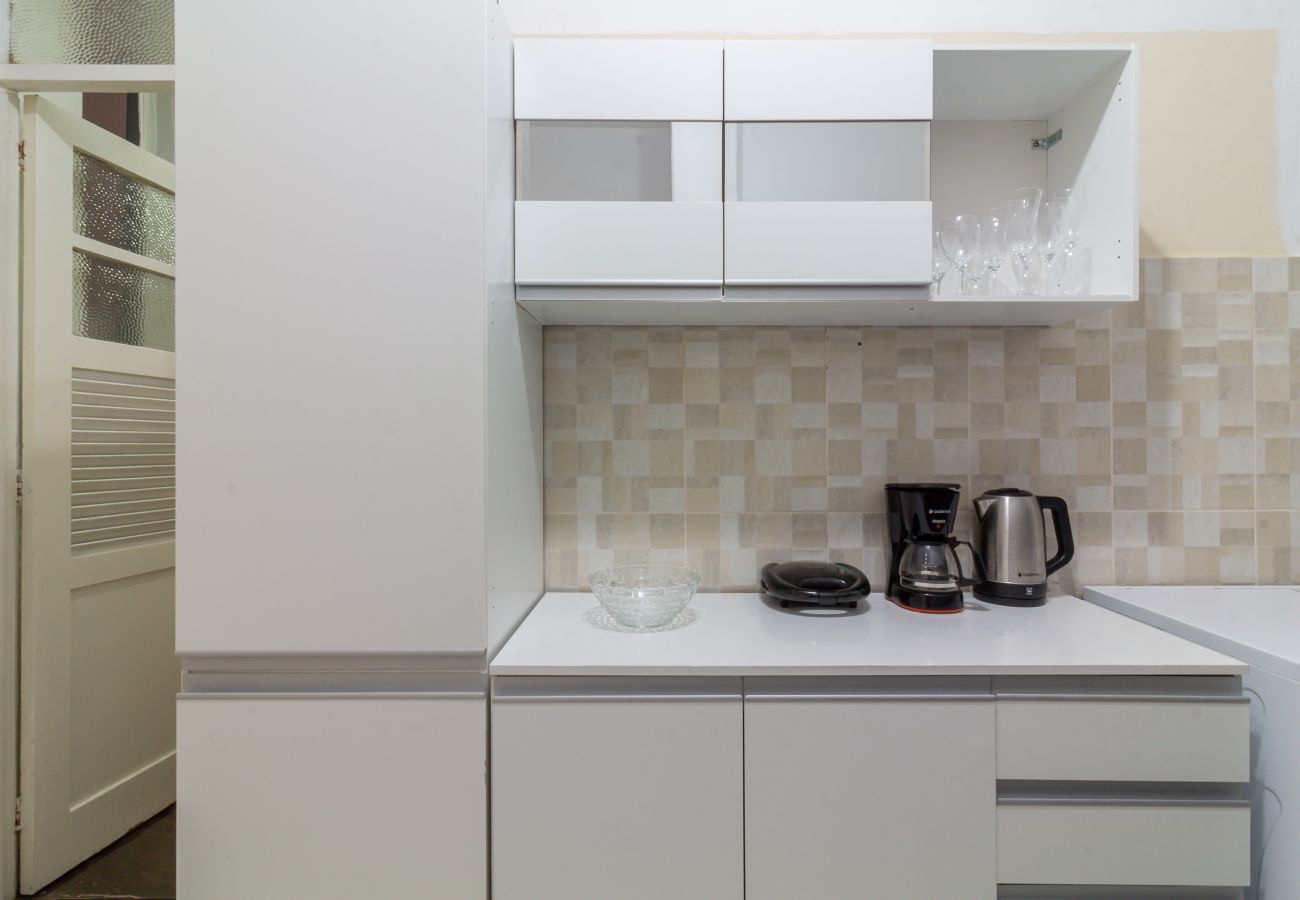 Apartamento em Rio de Janeiro - Apartamento em Copacabana a 4 minutos da praia | SF704 