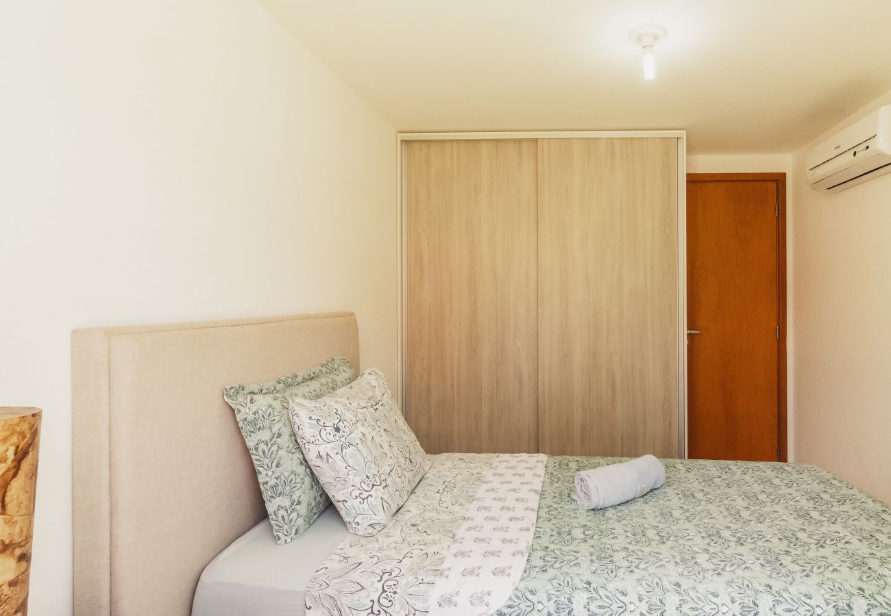 Apartamento em João Pessoa - Luxor Paulo Miranda | Apto c/ terraço,Wi-Fi,Praia