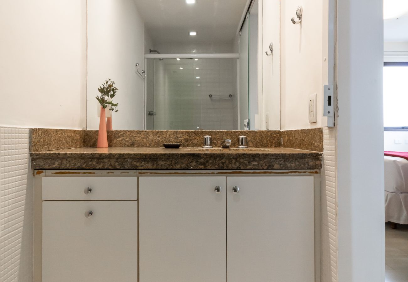 Apartamento em Rio de Janeiro - Atraente na Barra da Tijuca com vista | AS1602