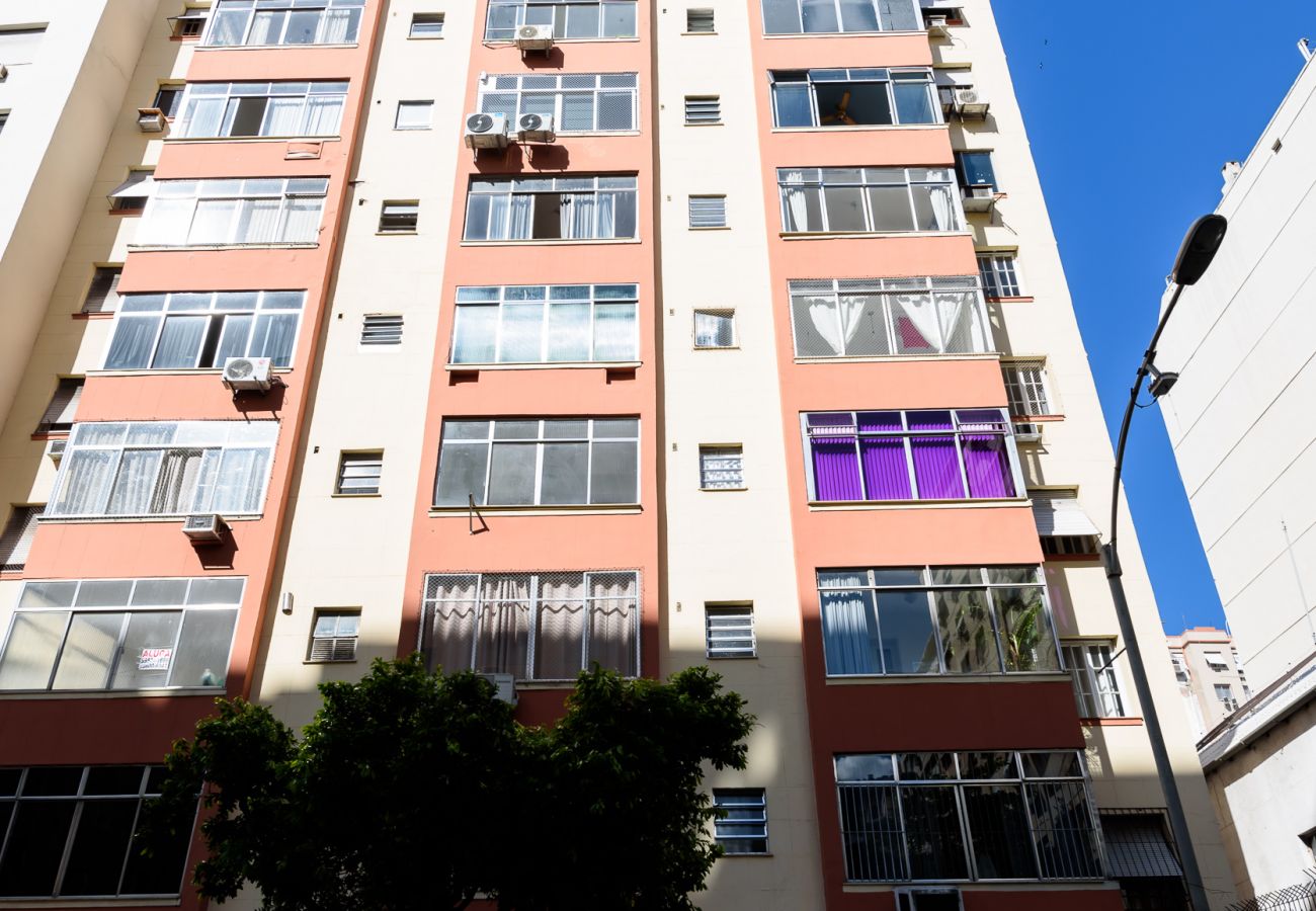 Apartamento em Rio de Janeiro - 5 minutos da praia de Copacabana | NSC902