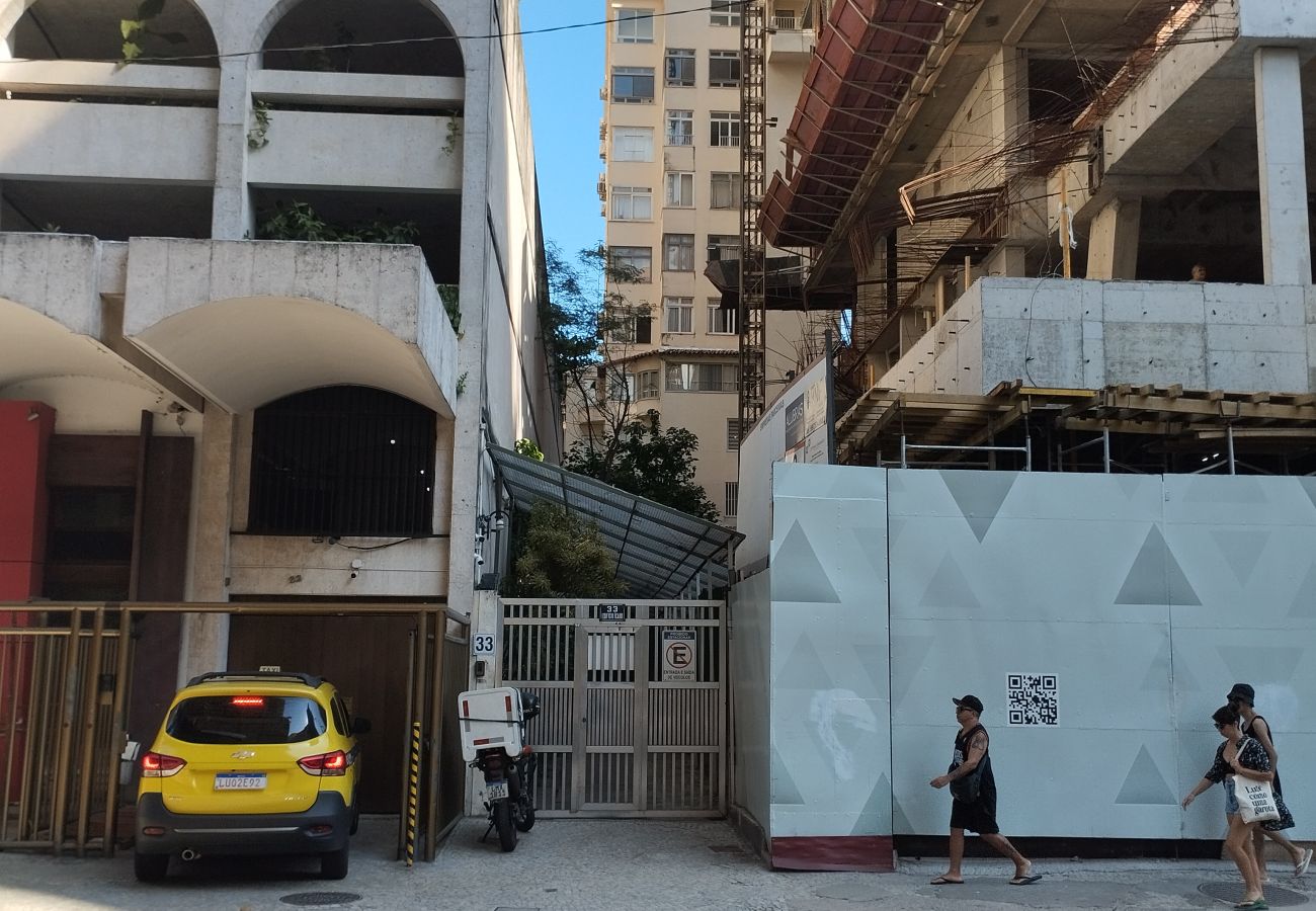 Apartamento em Rio de Janeiro - Refúgio literário, próximo ao Arpoador | FCO501