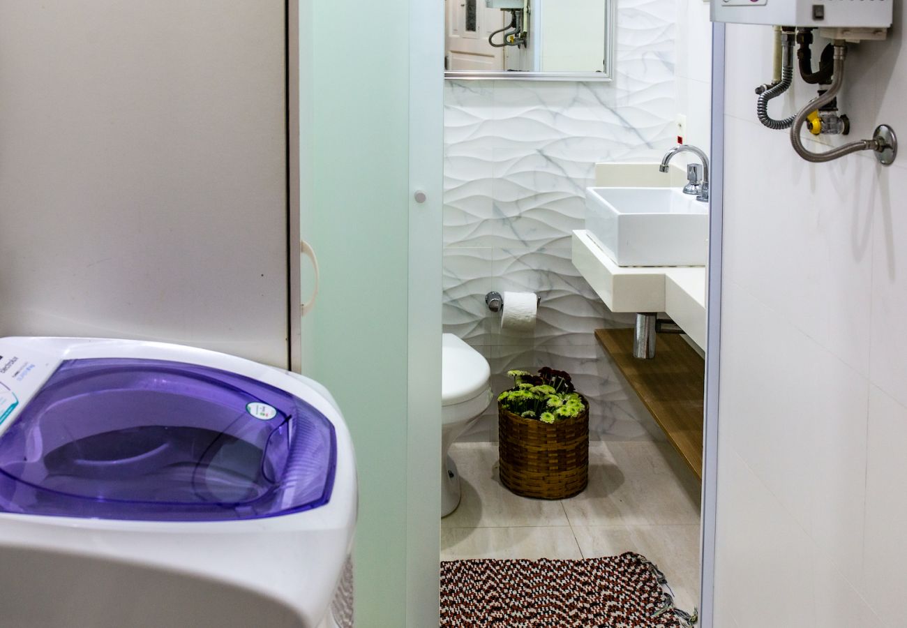 Apartamento equipado com máquina de lavar roupas 