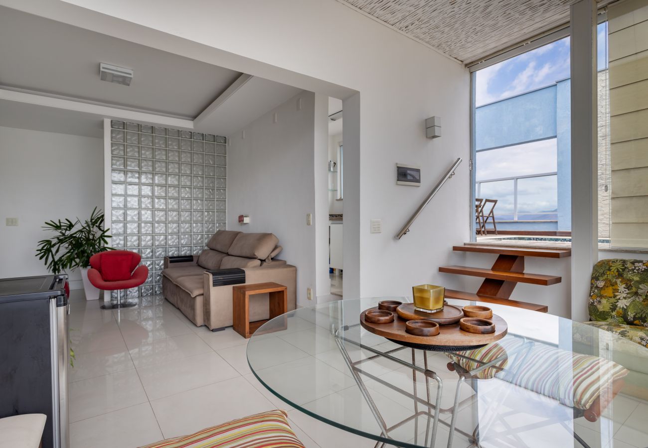 Apartamento em Rio de Janeiro - Cobertura na Barra da Tijuca p/ 6 pessoas | LC2207