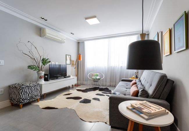 Apartamento em Rio de Janeiro - Moderno em Ipanema | Ótimo para famílias | RE406 Z2