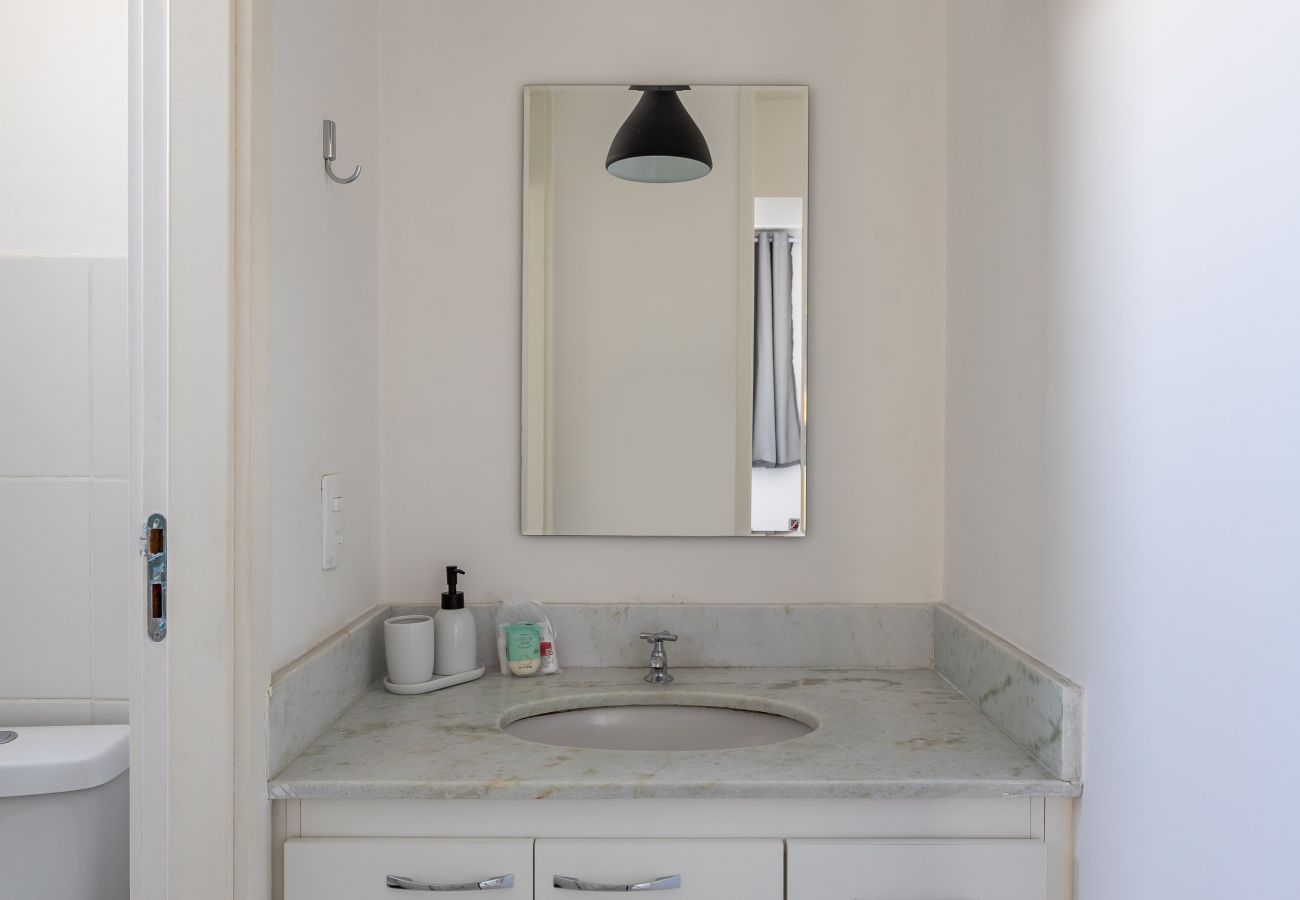 Apartamento em Rio de Janeiro - Charme na Barra da Tijuca | Ótimo wifi | SA508