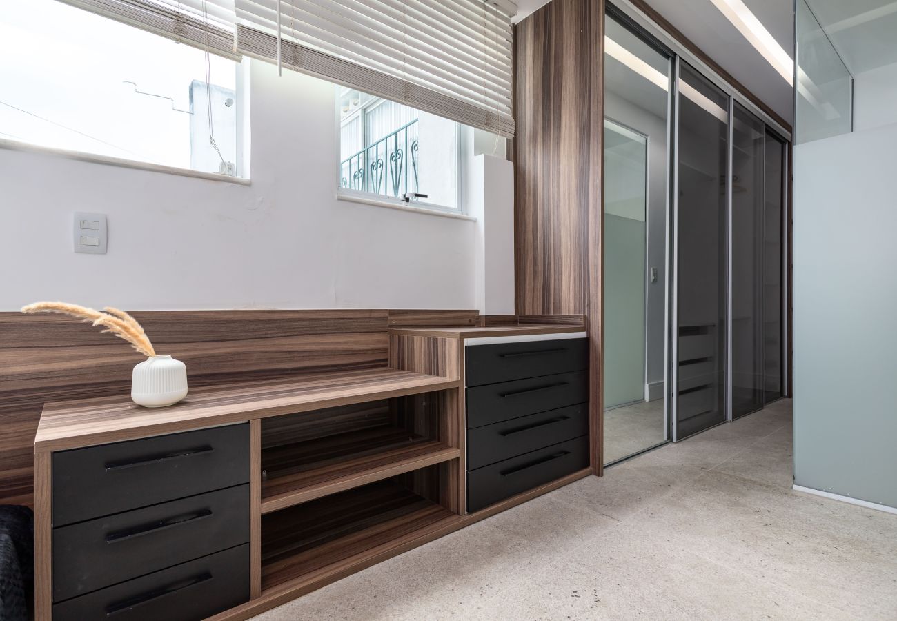 Apartamento em Rio de Janeiro - Refúgio moderno no coração da Glória | CDL1004 Z5