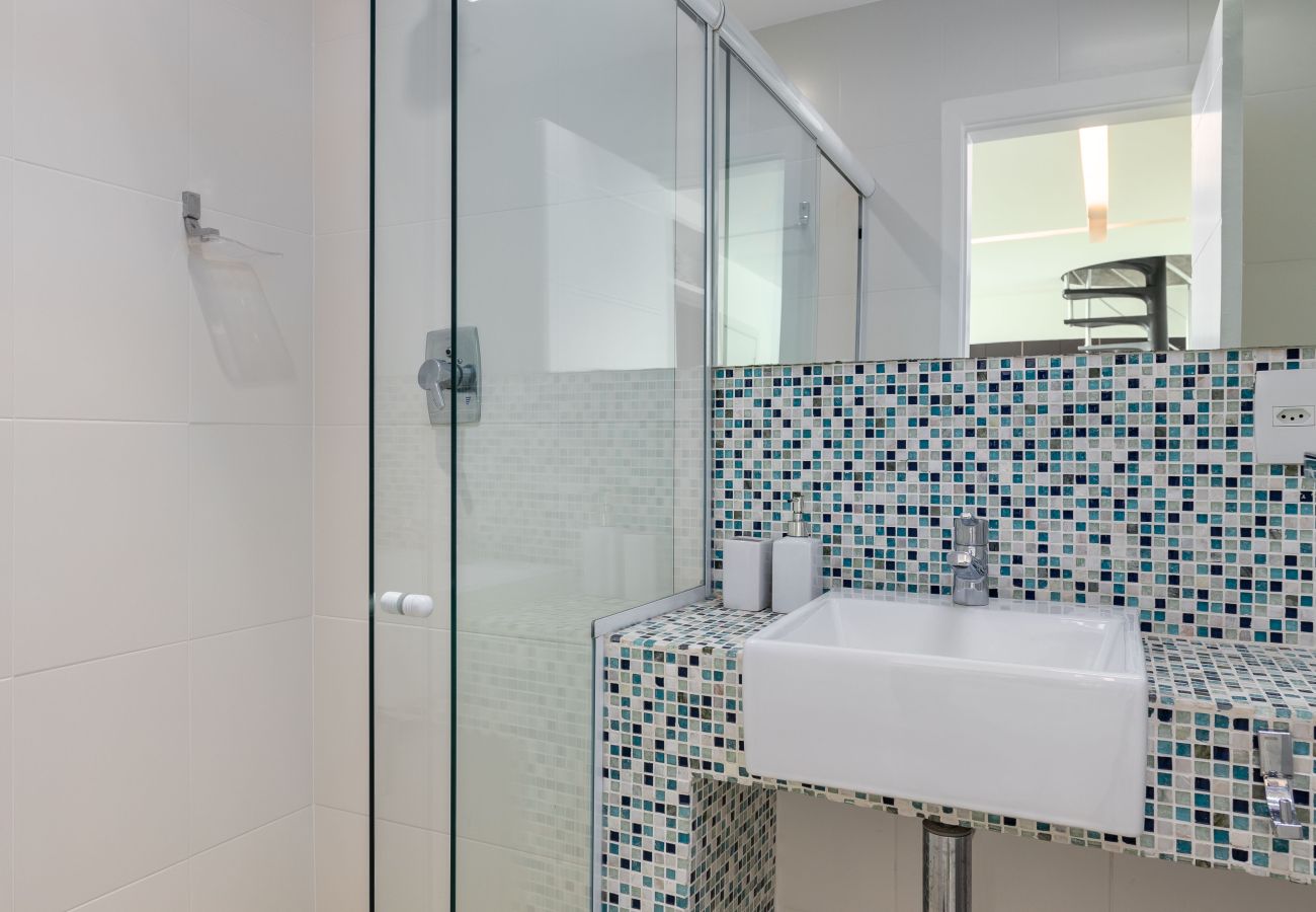 Apartamento em Rio de Janeiro - Refúgio moderno no coração da Glória | CDL1004 Z5