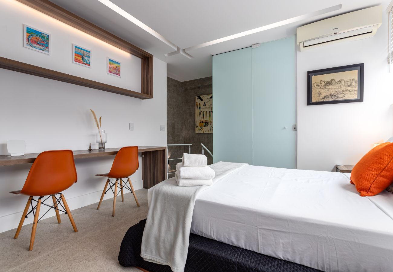 Apartamento em Rio de Janeiro - Refúgio moderno no coração da Glória | CDL1004 Z5