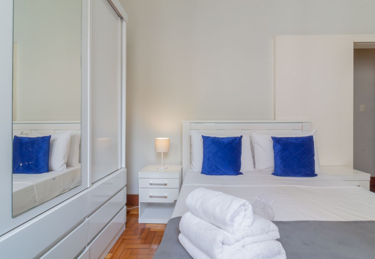 Apartamento em Rio de Janeiro - Próximo do metrô e 10 minutos da praia | MFB302