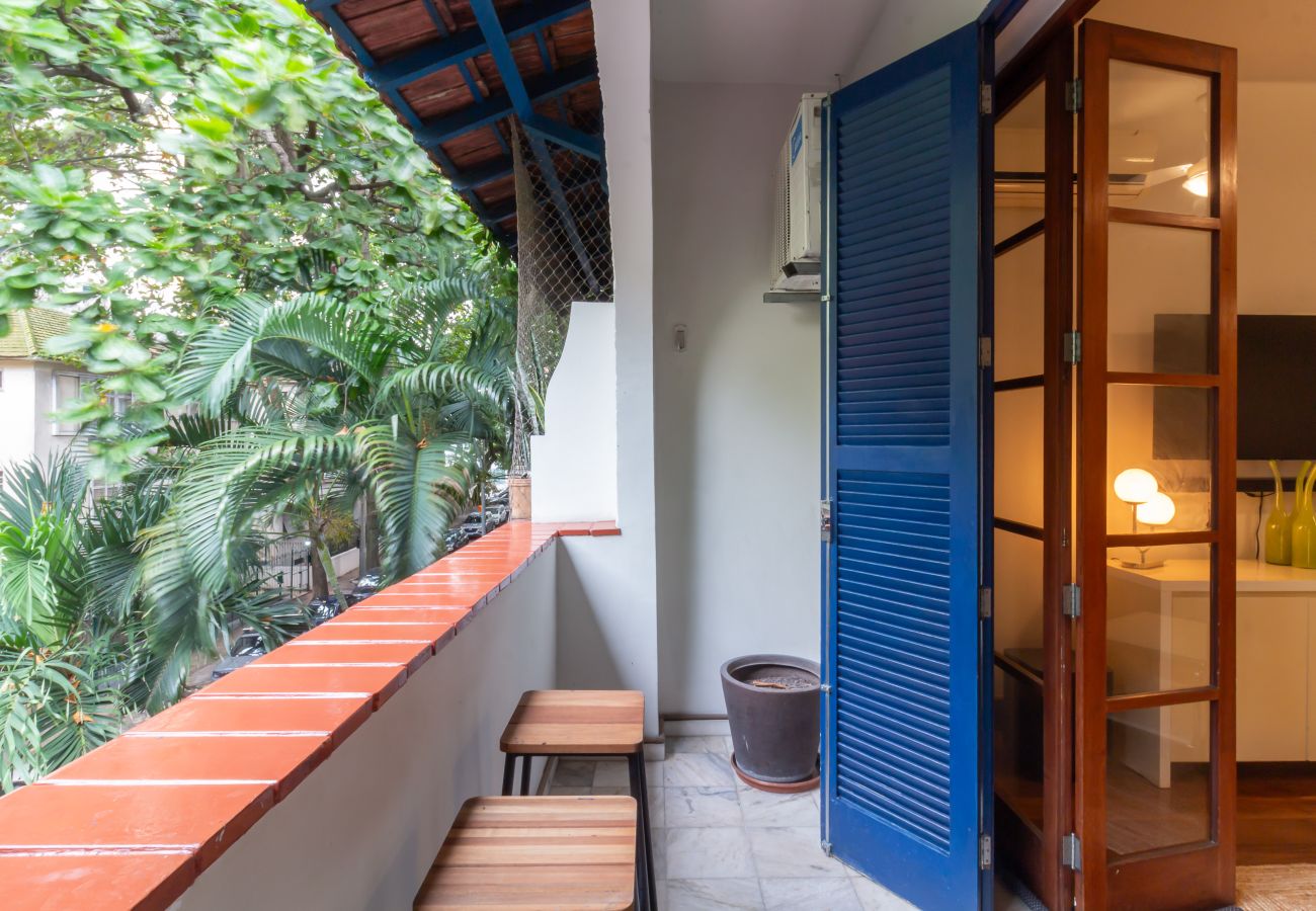 Apartamento em Rio de Janeiro - Próximo do metrô e 10 minutos da praia | MFB302