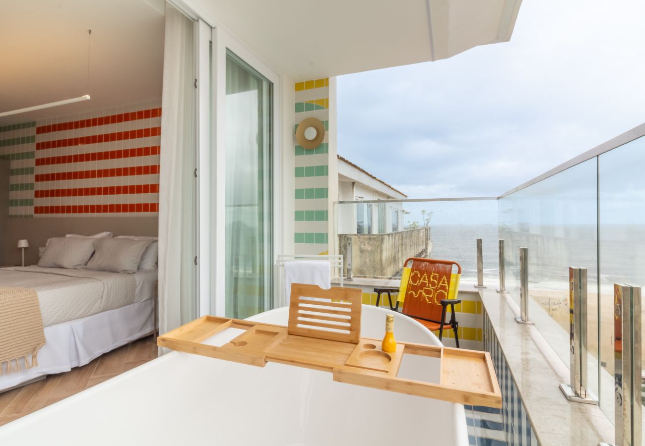 Apartamento em Rio de Janeiro - Vista para o Mar e Varanda com Banheira | Q9