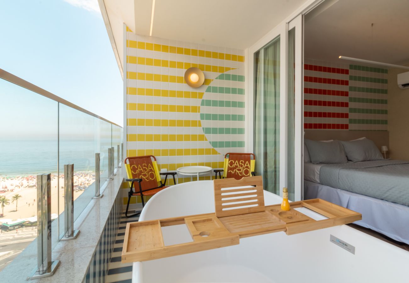 Apartamento em Rio de Janeiro - Vista para o Mar e Varanda com Banheira  | Q21