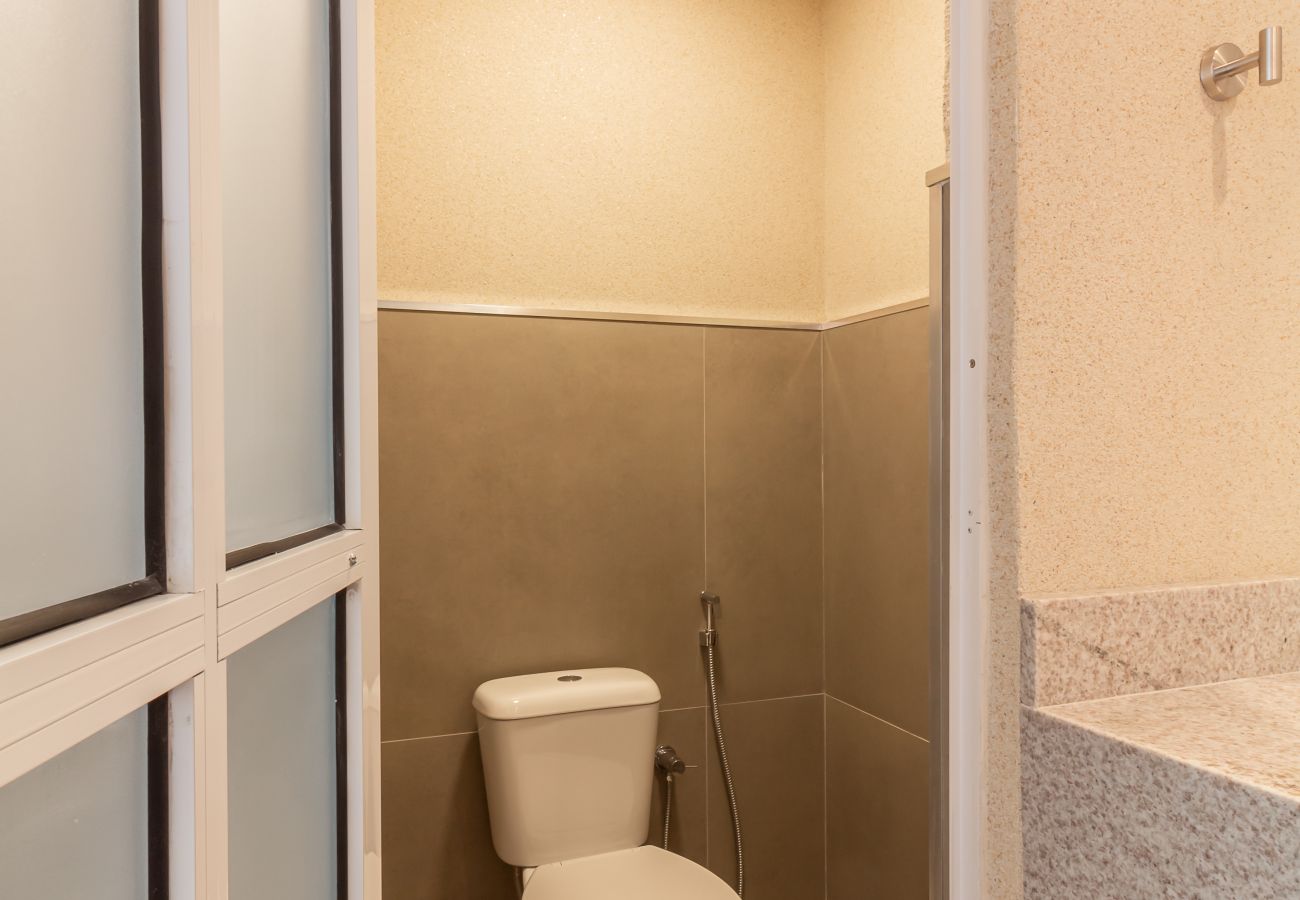 Apartamento em Rio de Janeiro - Refúgio a Poucos Passos de Praia de Copacabana | Q8