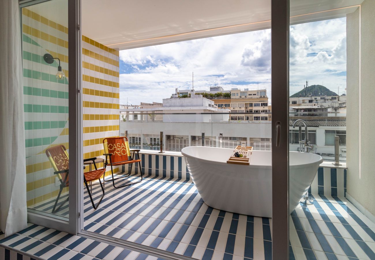 Apartamento em Rio de Janeiro - Vista para o Mar e Varanda com Banheira | Q5