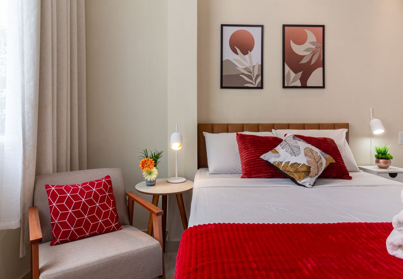 Apartamento em Rio de Janeiro - Acolhedor em Copacabana a 7 minutos da praia | FM211