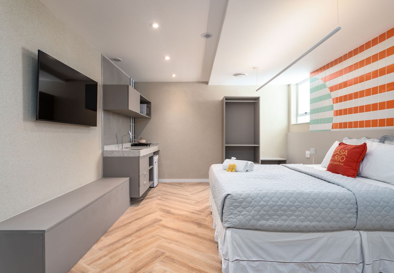 Apartamento em Rio de Janeiro - Charmoso Estúdio a Poucos Passos da Praia | CNJ Q6