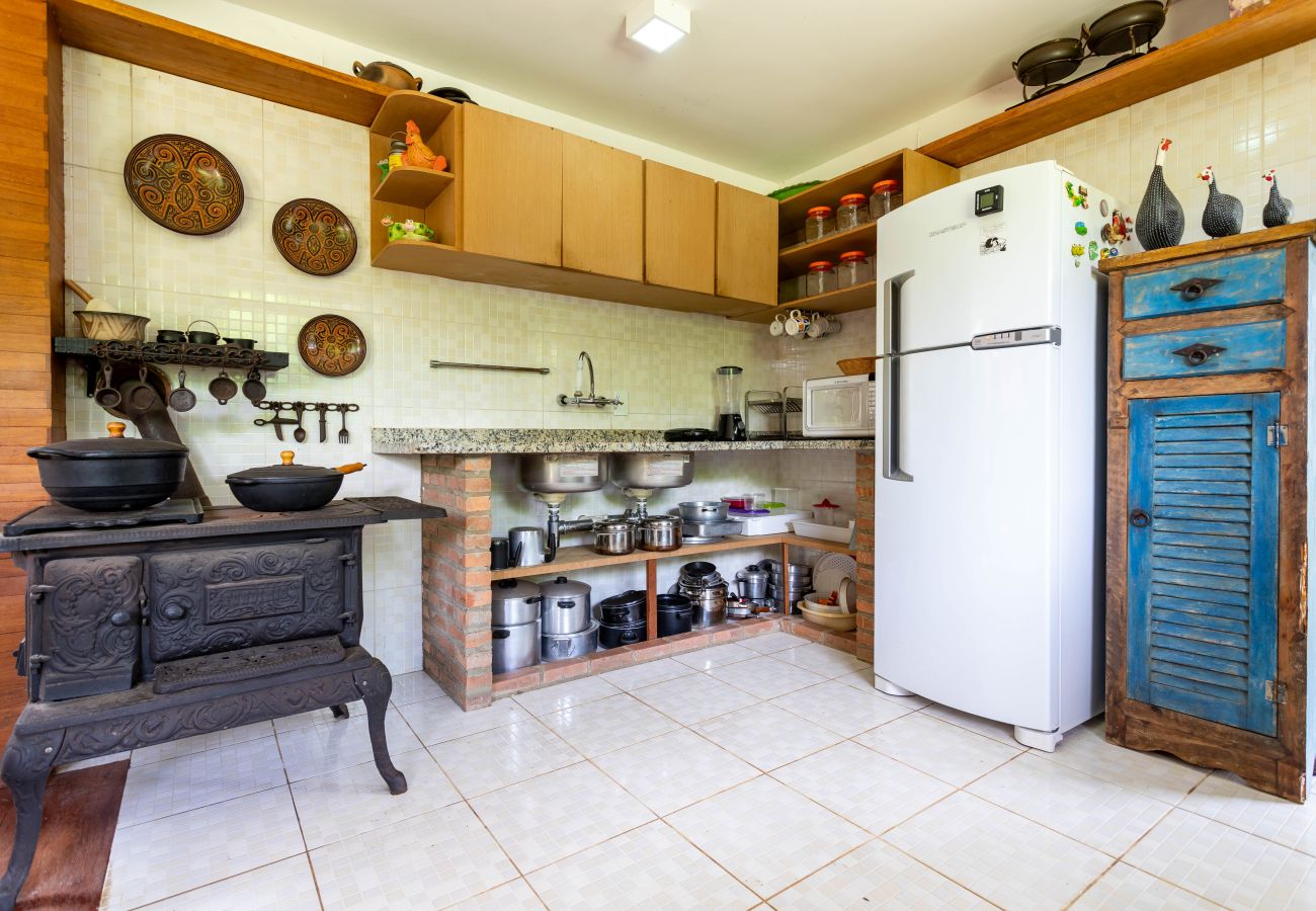 Casa em Miguel Pereira - Refúgio Perfeito em Miguel Pereira | AND61