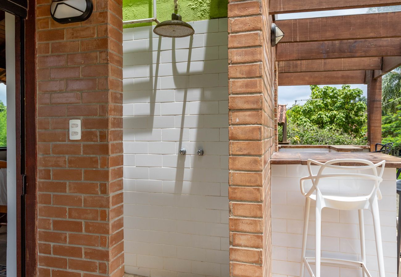 Casa em Miguel Pereira - Refúgio Perfeito em Miguel Pereira | AND61