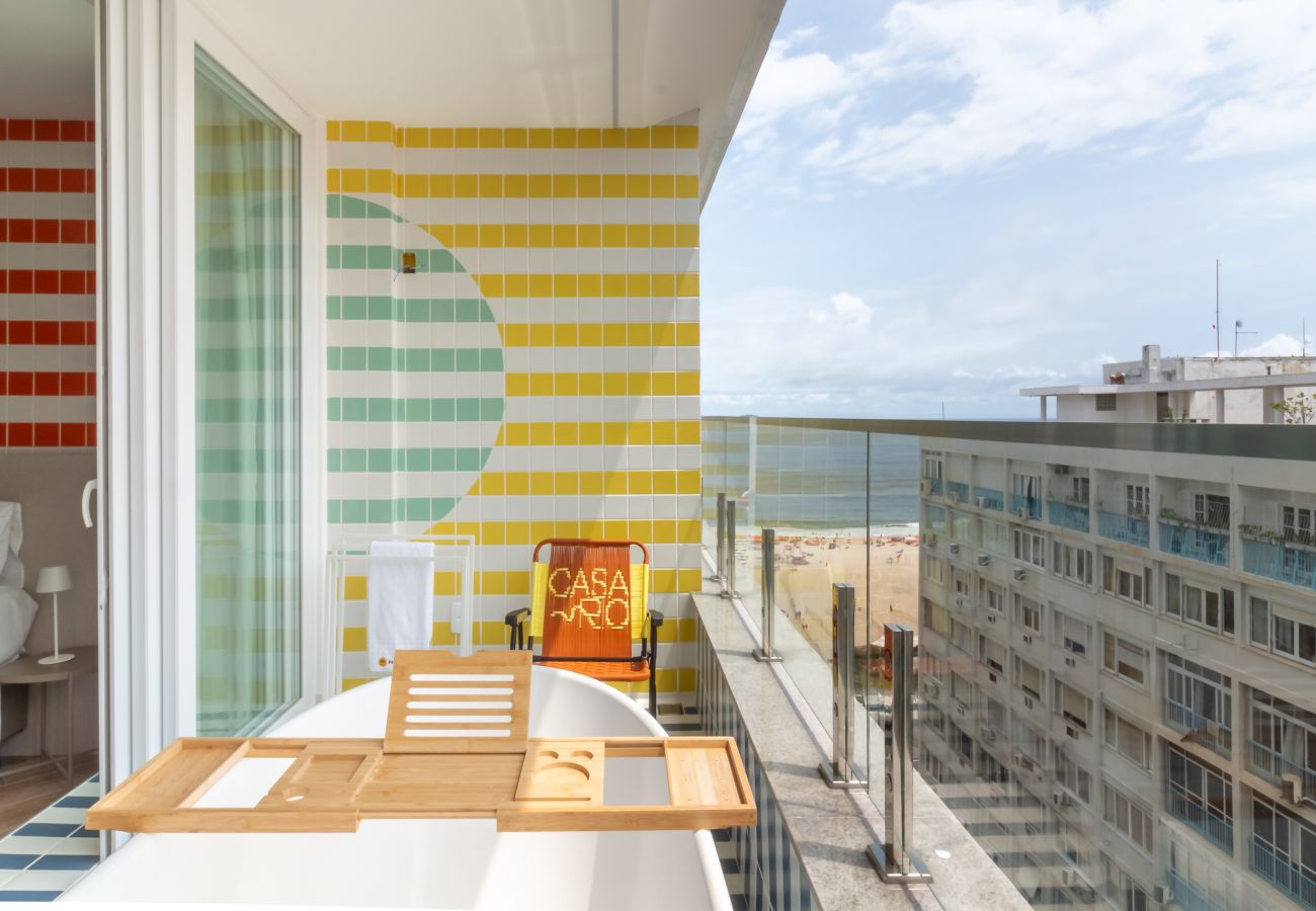 Apartamento em Rio de Janeiro - Vista para o Mar e Varanda com Banheira | Q2