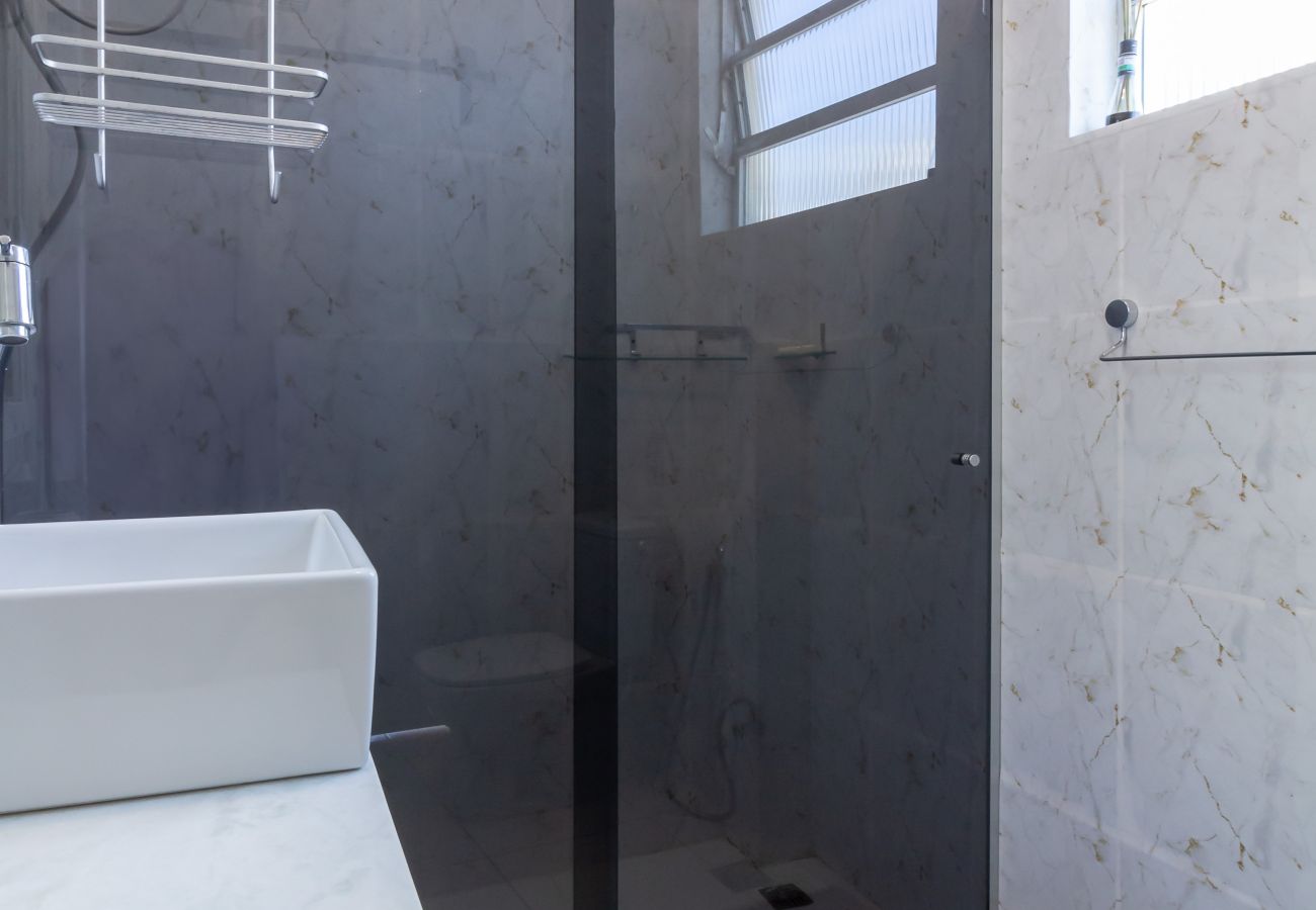 Apartamento em Rio de Janeiro - Refúgio em Copacabana para dois | NSC1011 