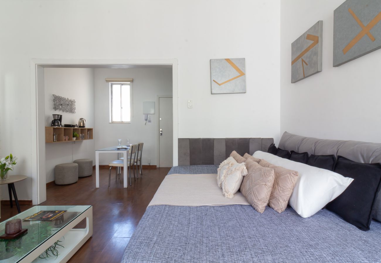 Apartamento em Rio de Janeiro - Refúgio em Copacabana para dois | NSC1011 