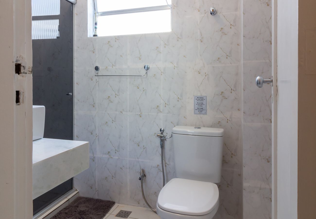 Apartamento em Rio de Janeiro - Refúgio em Copacabana para dois | NSC1011 