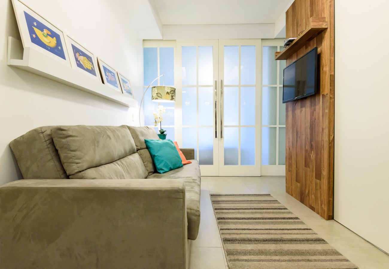 Ferienwohnung in Rio de Janeiro - Vista lateral para o mar, 3 minutos da praia | PJ204