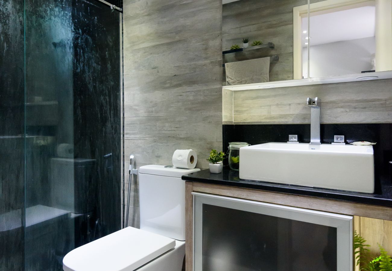 Ferienwohnung in Rio de Janeiro - 800m da Praia de Copacabana | BC101
