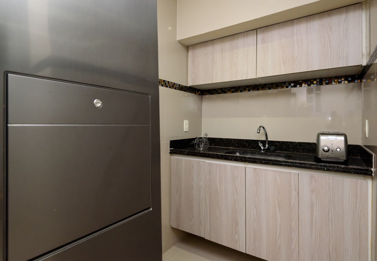 Ferienwohnung in Rio de Janeiro - 800m da Praia de Copacabana | BC101