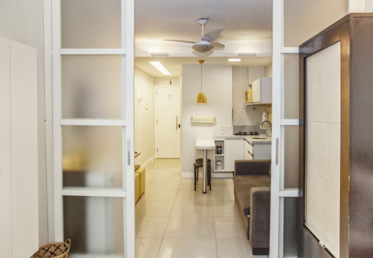 Ferienwohnung in Rio de Janeiro - Adorável em Copacabana |Próximo a praia| MVC205 