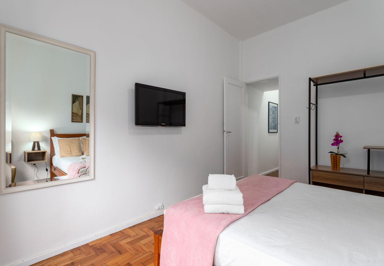 Ferienwohnung in Rio de Janeiro - Aconchego em Copa | Decoração clássica | BR911 