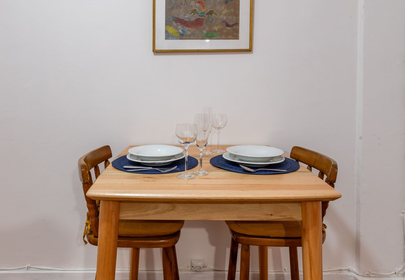 Ferienwohnung in Rio de Janeiro - Aconchego em Copa | Decoração clássica | BR911 