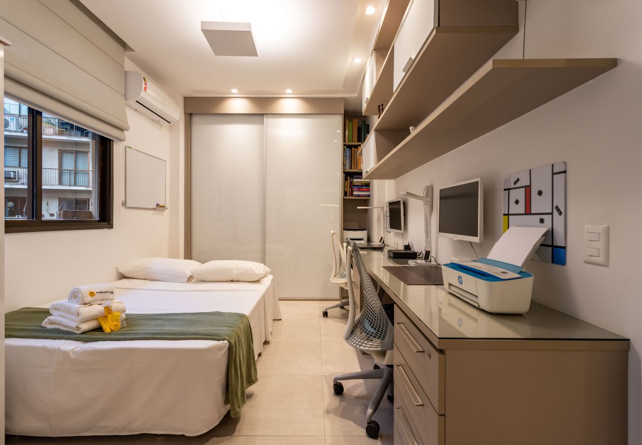 Ferienwohnung in Rio de Janeiro - Próximo da Lagoa, em frente ao CASV | PC204
