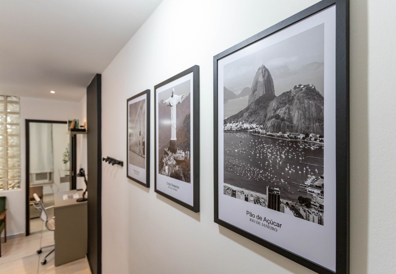 Ferienwohnung in Rio de Janeiro - Em frente ao metrô e 8 minutos da praia | SF228
