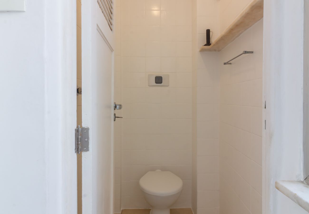 Apartment in Rio de Janeiro - 7 minutes from Ipanema beach | BT201
