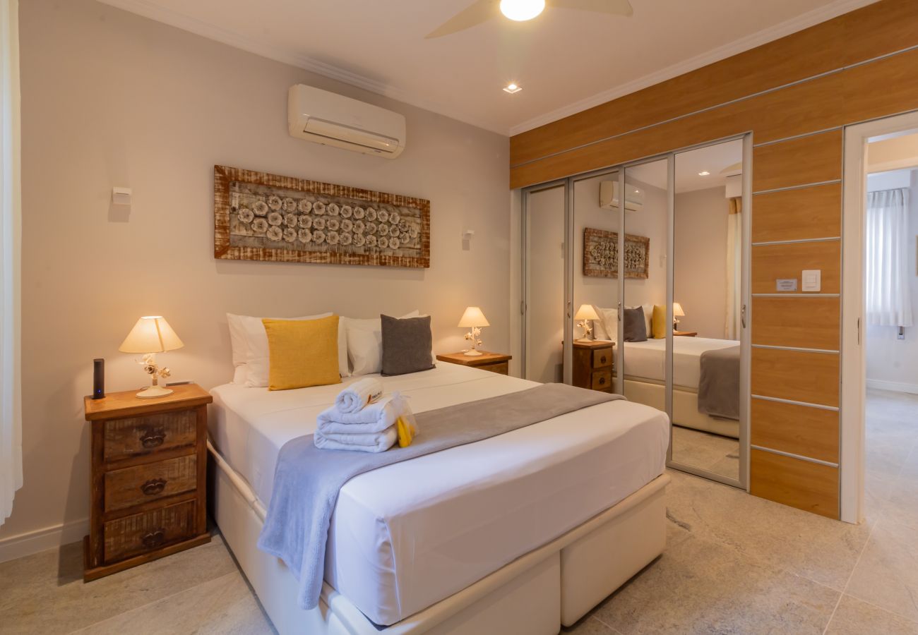 Apartment in Rio de Janeiro - Sea view, 2 minutes from the beach | FMS502