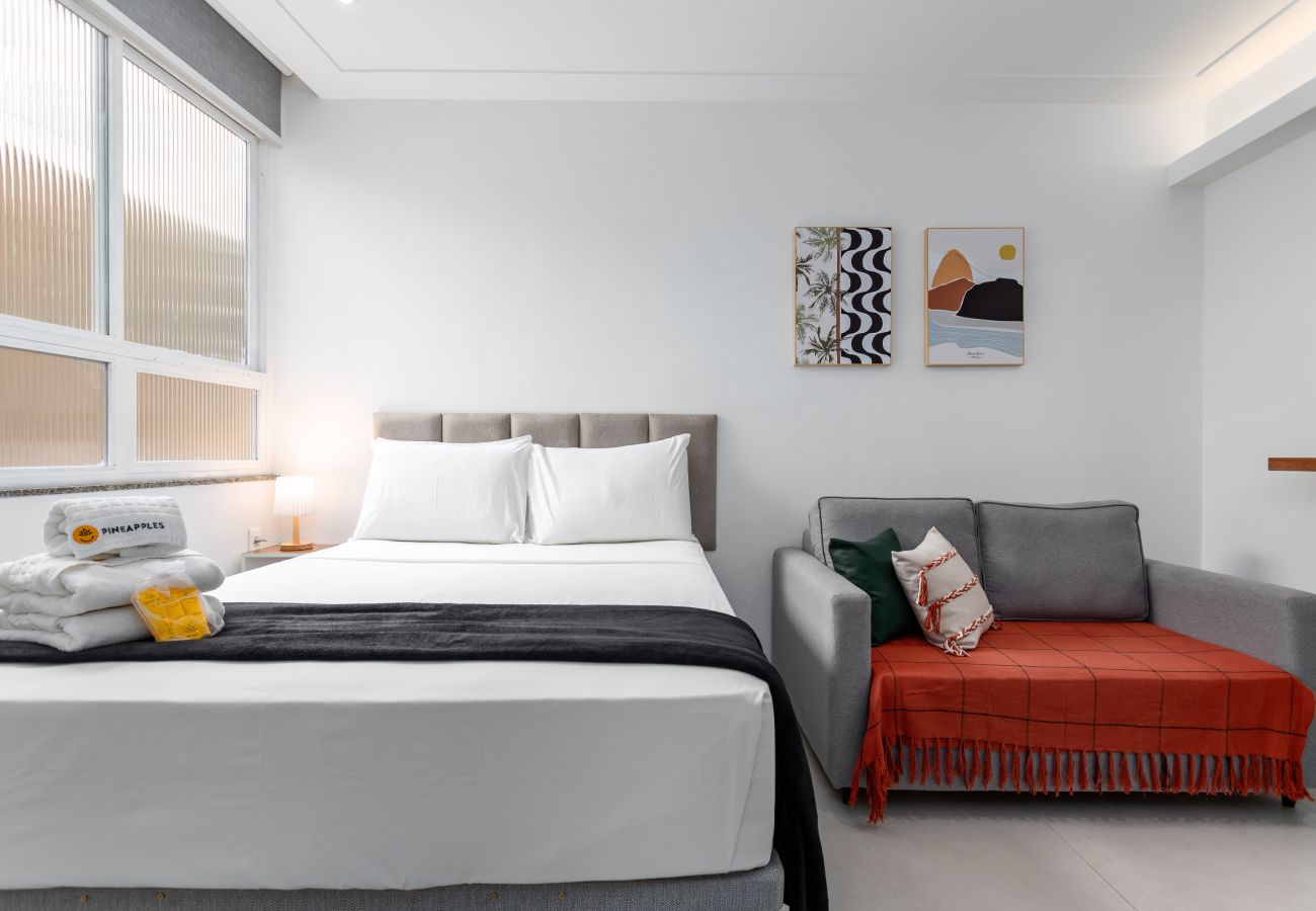 Apartment in Rio de Janeiro - 10 minutes from Flamengo Beach, next to the subway | CT404