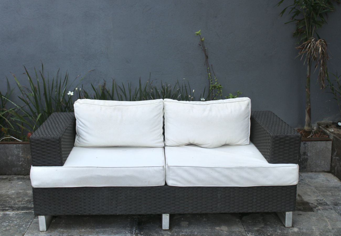 Rent by room in Cabo Frio - Pousada 1 minute from the beach | UNR