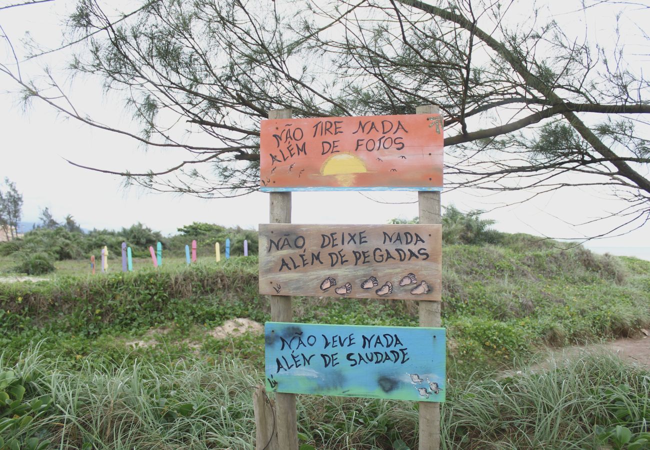 Rent by room in Cabo Frio - Pousada 1 minute from the beach | UNR