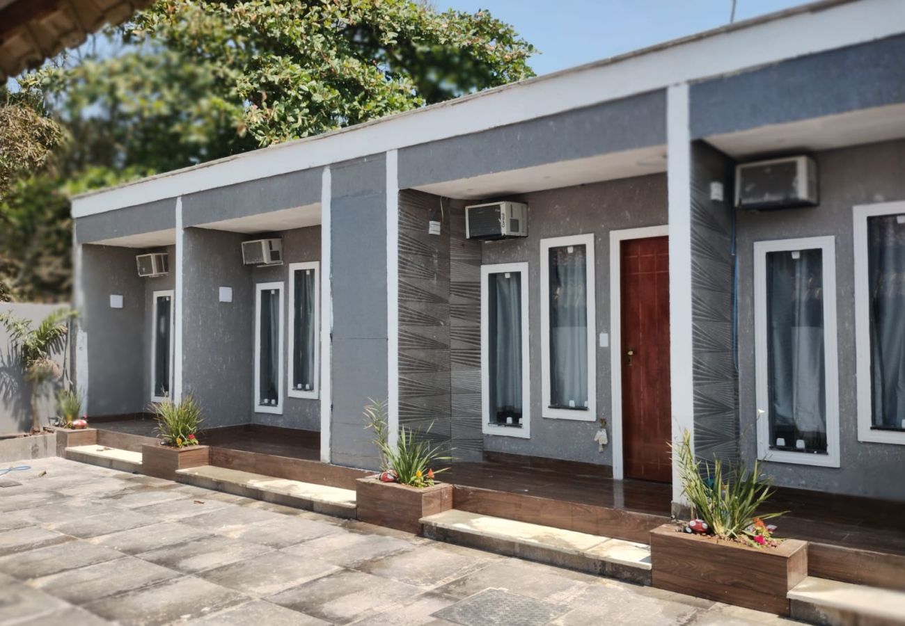 Rent by room in Cabo Frio - Pousada 1 minute from the beach | UNR