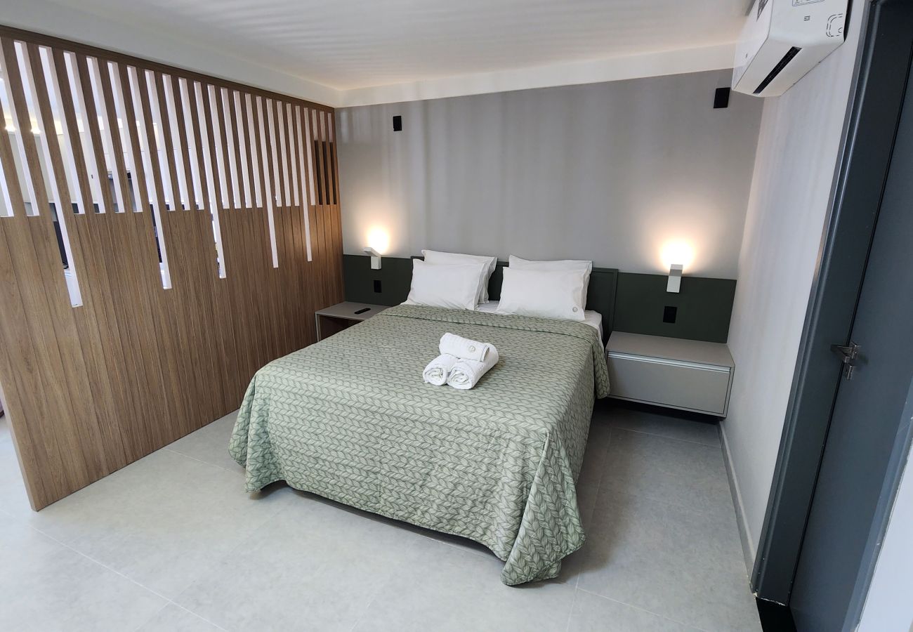 Apartment in João Pessoa - URBAN 750 TAMBAU Flat | Studio Deluxe Queen Bed
