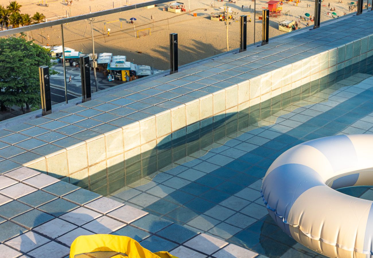 Apartment in Rio de Janeiro - Sea View and Balcony with Bathtub | Q5