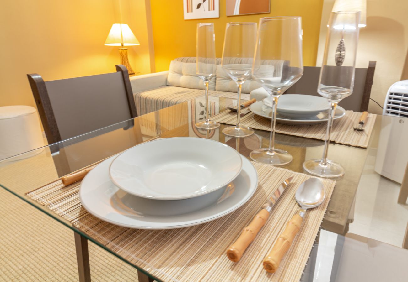 Apartment in Rio de Janeiro - 5 minutes from Leblon beach | AP403