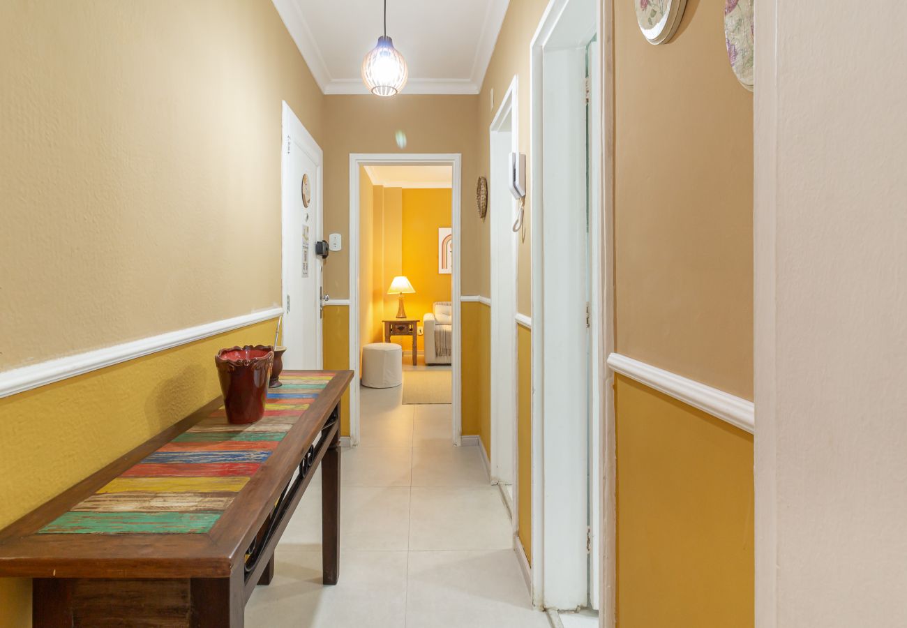 Apartment in Rio de Janeiro - 5 minutes from Leblon beach | AP403
